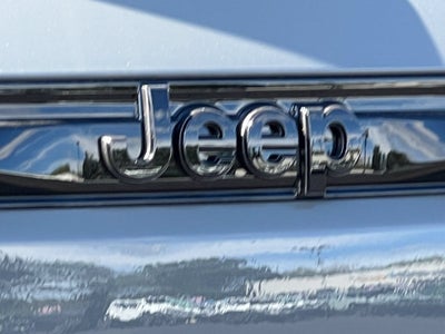 2027 Jeep Grand Cherokee GRAND CHEROKEE LIMITED 4X4