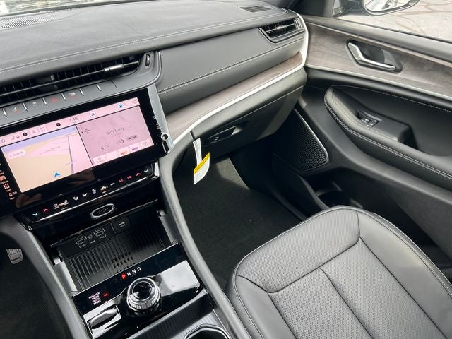 2027 Jeep Grand Cherokee Limited Reserve