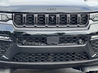2027 Jeep Grand Cherokee Limited Reserve