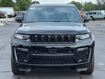 2027 Jeep Grand Cherokee Limited Reserve