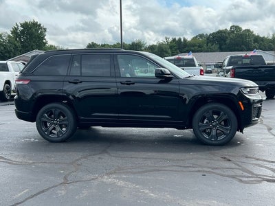2027 Jeep Grand Cherokee Limited Reserve