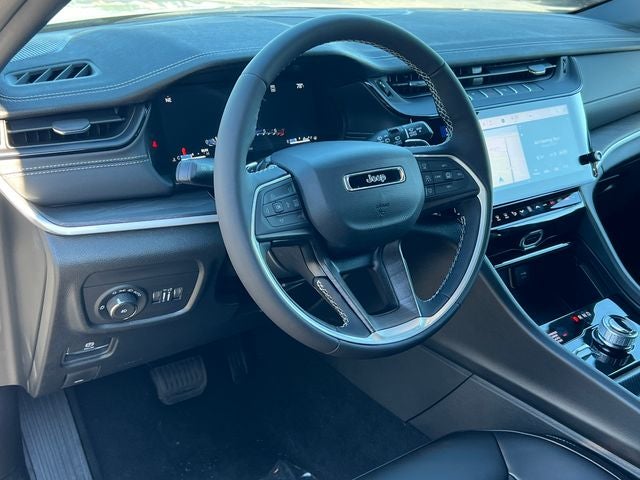 2027 Jeep Grand Cherokee GRAND CHEROKEE LIMITED 4X4