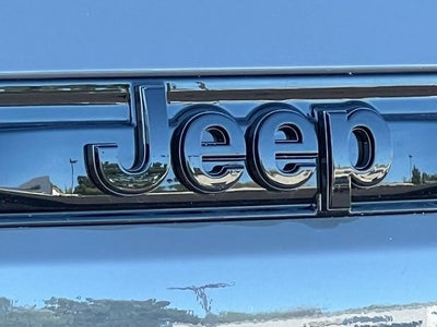 2027 Jeep Grand Cherokee GRAND CHEROKEE LIMITED 4X4
