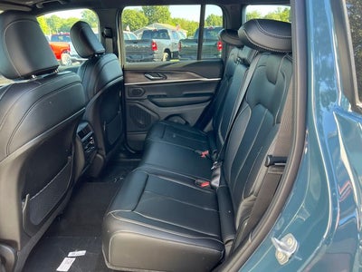 2027 Jeep Grand Cherokee Limited