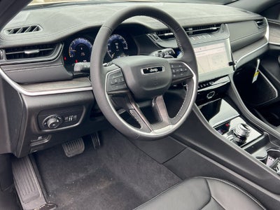 2027 Jeep Grand Cherokee GRAND CHEROKEE LIMITED RESERVE 4X4