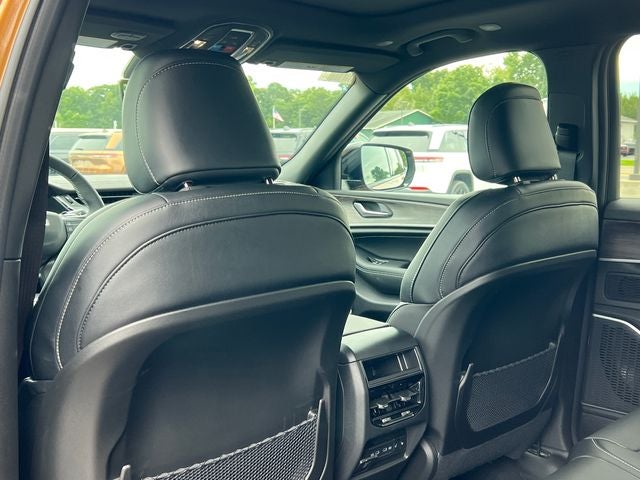 2027 Jeep Grand Cherokee GRAND CHEROKEE LIMITED RESERVE 4X4