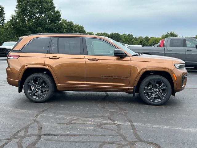 2027 Jeep Grand Cherokee GRAND CHEROKEE LIMITED RESERVE 4X4