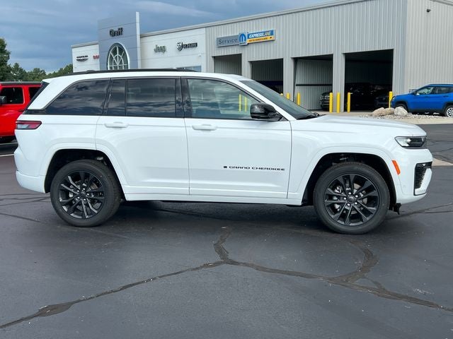 2026 Jeep Grand Cherokee GRAND CHEROKEE LIMITED RESERVE 4X4
