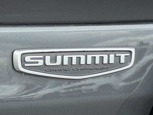 2022 Jeep Grand Cherokee Summit 4x4