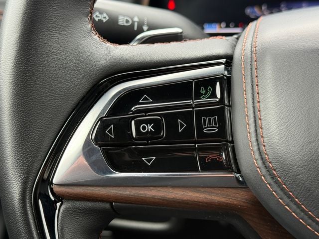 2022 Jeep Grand Cherokee Summit 4x4