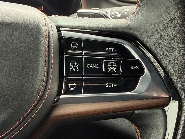 2022 Jeep Grand Cherokee Summit 4x4