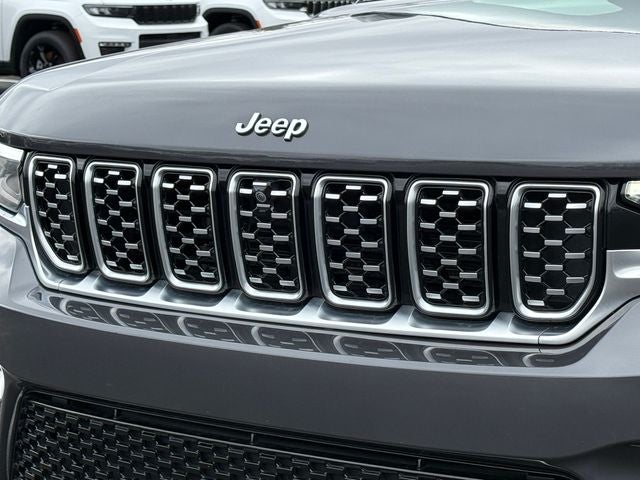 2022 Jeep Grand Cherokee Summit 4x4