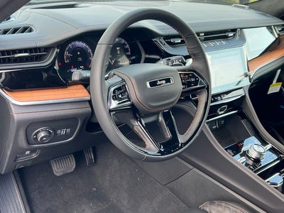 2027 Jeep Grand Cherokee Summit