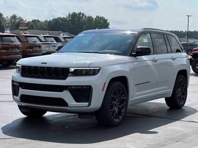 2027 Jeep Grand Cherokee Summit