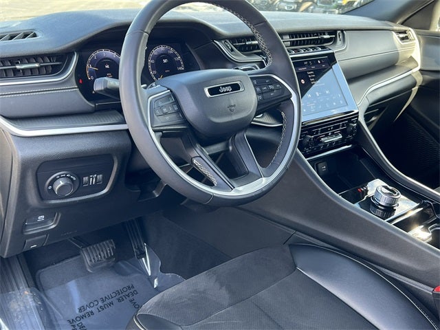 2023 Jeep Grand Cherokee L Altitude 4x4