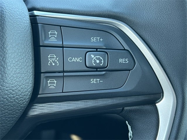 2025 Jeep Grand Cherokee L GRAND CHEROKEE L LAREDO X 4X4