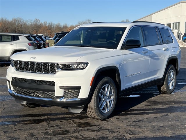2025 Jeep Grand Cherokee L GRAND CHEROKEE L LAREDO X 4X4