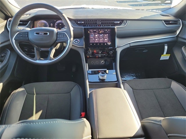 2025 Jeep Grand Cherokee L GRAND CHEROKEE L ALTITUDE X 4X4