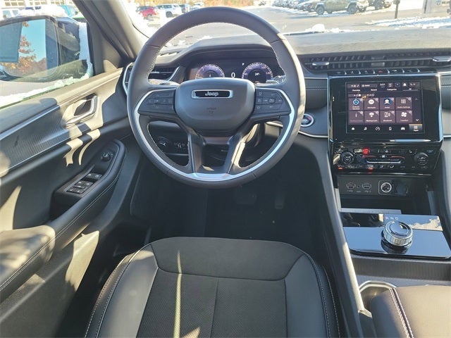 2025 Jeep Grand Cherokee L GRAND CHEROKEE L ALTITUDE X 4X4