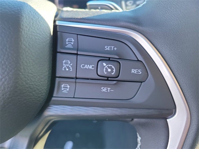 2025 Jeep Grand Cherokee L GRAND CHEROKEE L ALTITUDE X 4X4