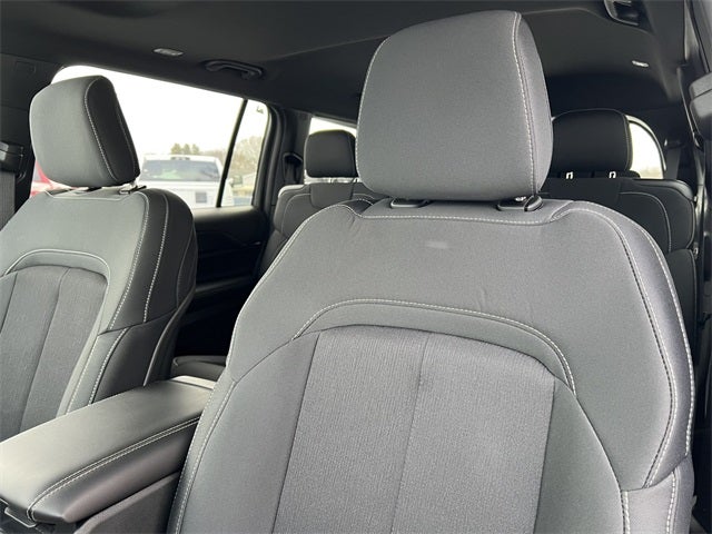 2025 Jeep Grand Cherokee L GRAND CHEROKEE L LAREDO X 4X4