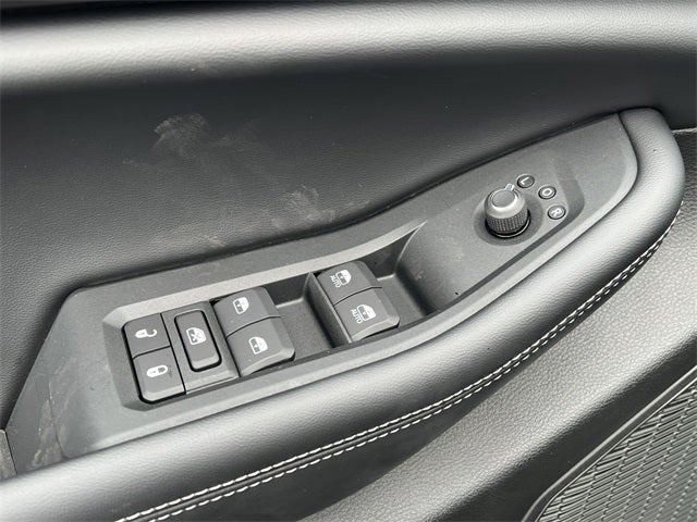 2025 Jeep Grand Cherokee L GRAND CHEROKEE L LAREDO X 4X4