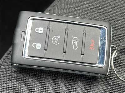 2025 Jeep Grand Cherokee L GRAND CHEROKEE L LAREDO X 4X4