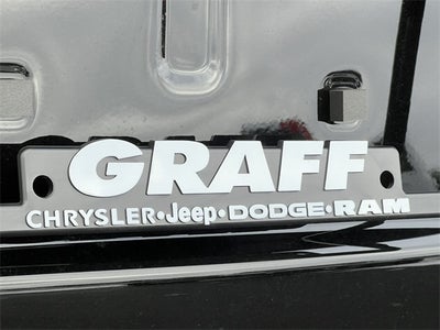 2025 Jeep Grand Cherokee L GRAND CHEROKEE L LAREDO X 4X4