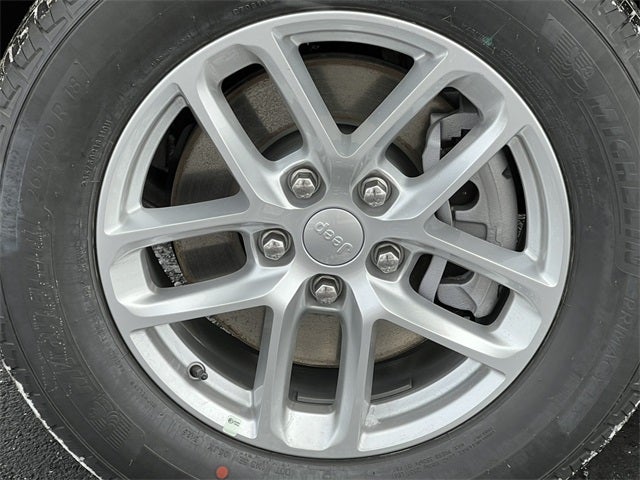 2025 Jeep Grand Cherokee L GRAND CHEROKEE L LAREDO X 4X4