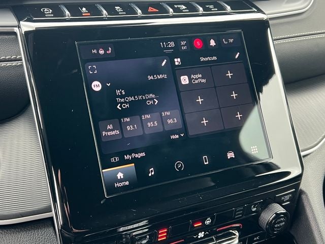 2023 Jeep Grand Cherokee L Altitude 4x4