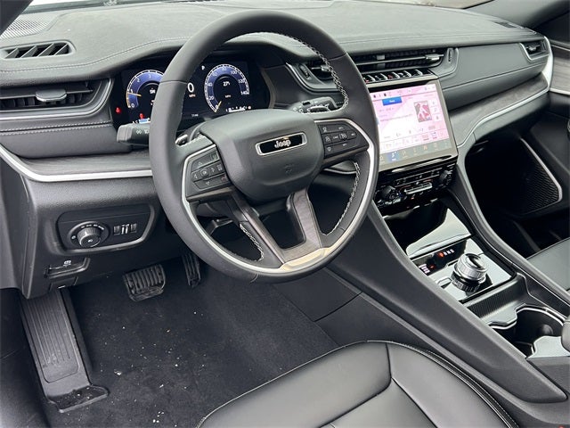 2025 Jeep Grand Cherokee L GRAND CHEROKEE L LIMITED 4X4