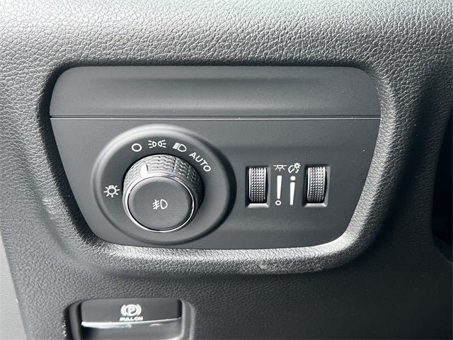 2025 Jeep Grand Cherokee L GRAND CHEROKEE L LIMITED 4X4