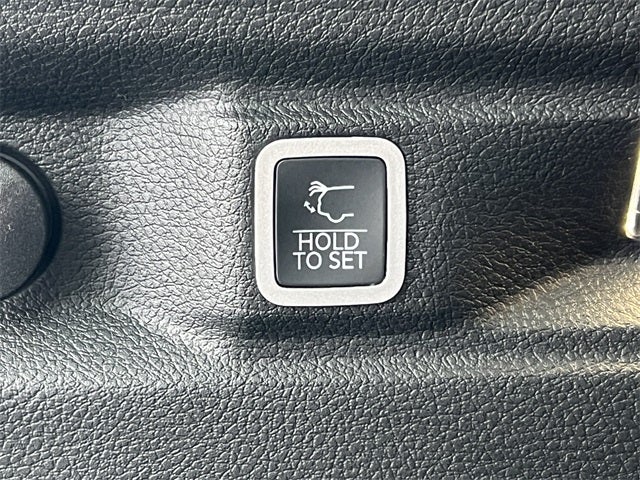 2025 Jeep Grand Cherokee L GRAND CHEROKEE L LIMITED 4X4