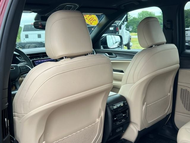 2024 Jeep Grand Cherokee L Limited 4x4