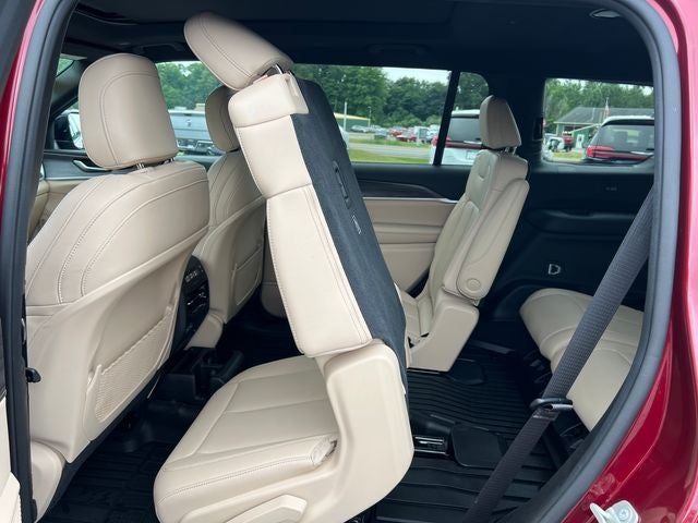 2024 Jeep Grand Cherokee L Limited 4x4