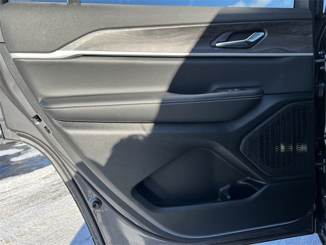 2025 Jeep Grand Cherokee L GRAND CHEROKEE L LIMITED 4X4