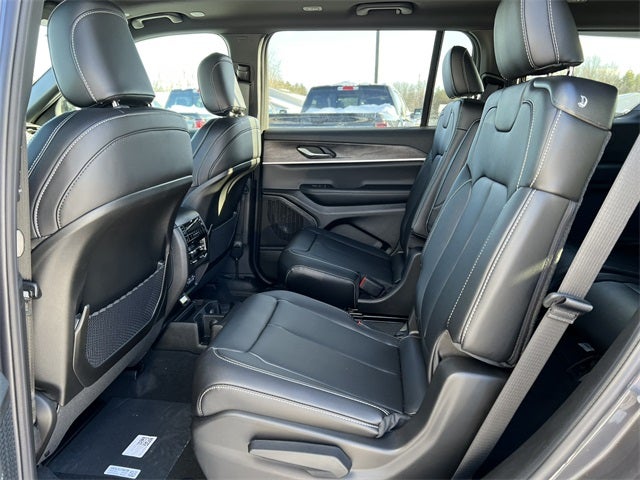 2025 Jeep Grand Cherokee L GRAND CHEROKEE L LIMITED 4X4