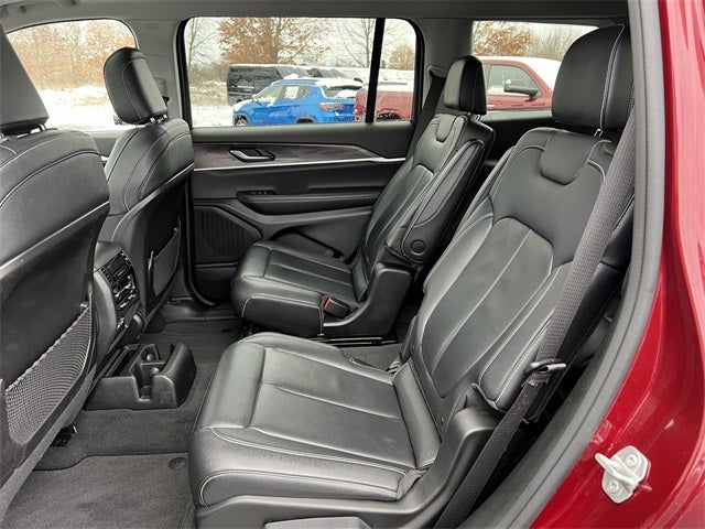 2023 Jeep Grand Cherokee L Limited 4x4