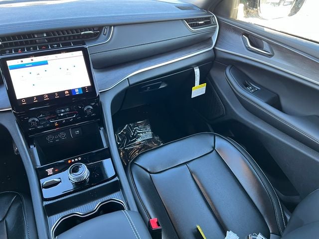 2025 Jeep Grand Cherokee L GRAND CHEROKEE L LIMITED 4X4