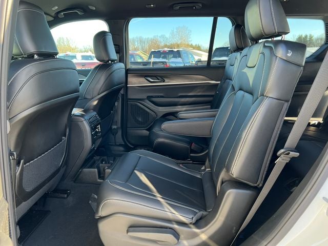 2025 Jeep Grand Cherokee L GRAND CHEROKEE L LIMITED 4X4