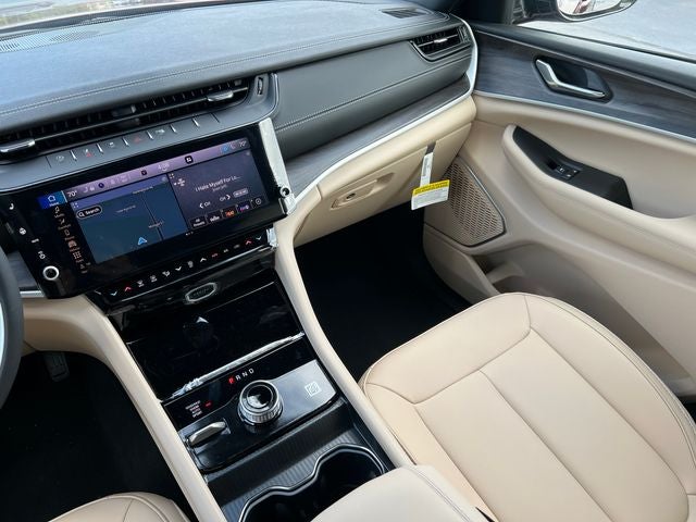 2026 Jeep Grand Cherokee L GRAND CHEROKEE L LIMITED 4X4