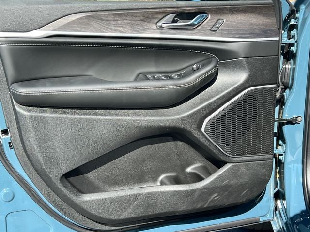 2026 Jeep Grand Cherokee L GRAND CHEROKEE L LIMITED RESERVE 4X4