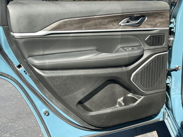 2026 Jeep Grand Cherokee L GRAND CHEROKEE L LIMITED RESERVE 4X4