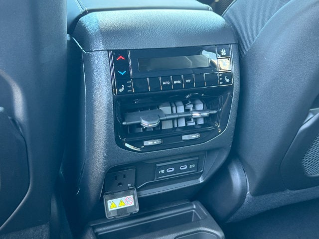 2027 Jeep Grand Cherokee L GRAND CHEROKEE L LIMITED RESERVE 4X4