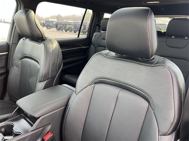 2026 Jeep Grand Cherokee L GRAND CHEROKEE L LIMITED RESERVE 4X4