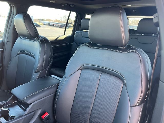 2026 Jeep Grand Cherokee L GRAND CHEROKEE L LIMITED RESERVE 4X4