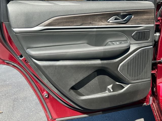 2026 Jeep Grand Cherokee L GRAND CHEROKEE L LIMITED RESERVE 4X4