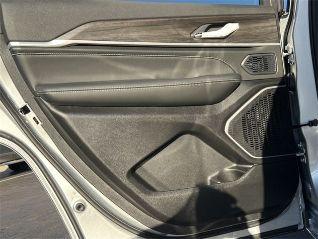 2026 Jeep Grand Cherokee L GRAND CHEROKEE L LIMITED RESERVE 4X4