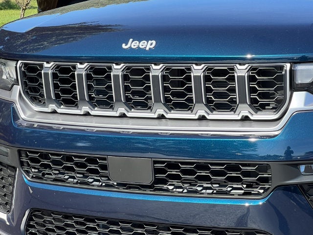 2027 Jeep Grand Cherokee L GRAND CHEROKEE L LIMITED 4X4