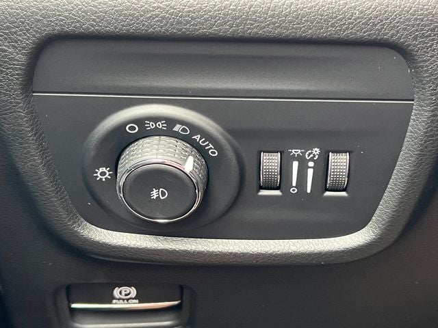 2026 Jeep Grand Cherokee L GRAND CHEROKEE L LIMITED RESERVE 4X4